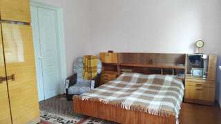 Фото Проживание в семье separate [ROOM] homestay in a [private house], facilities SHARED with owner г. Berdychiv